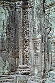 Ta Prohm temple - bas reliefs